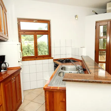 With Parking Space Ivan Dolac, Hvar - 592 Apartman Jelsa